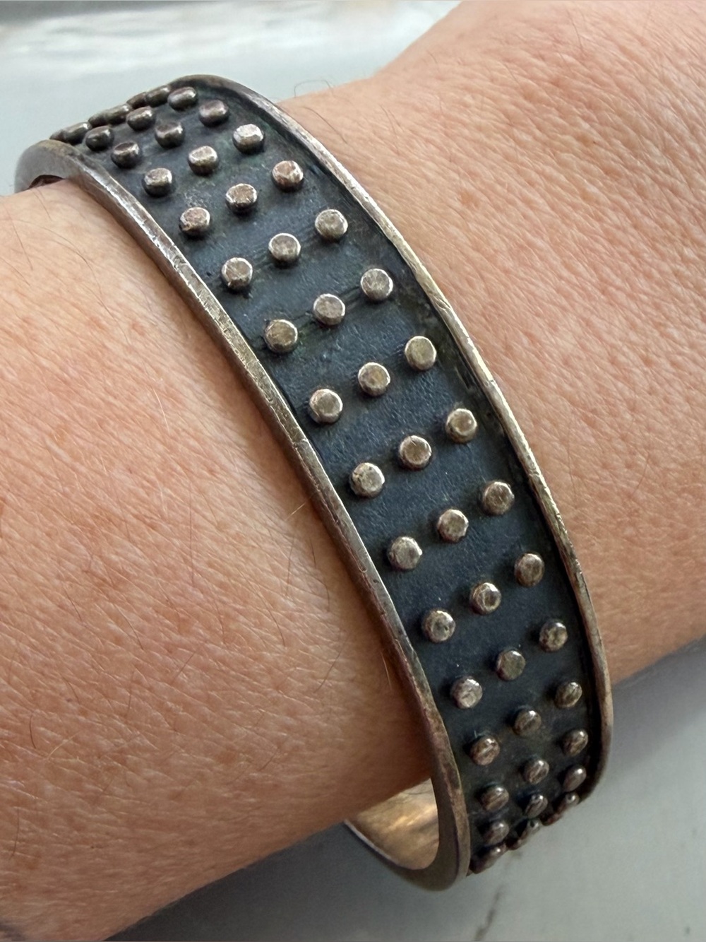 Elizabeth and James sterling silver bracelet with studded design 2-1/2”
